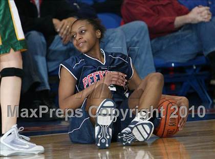 Thumbnail 1 in Peekskill vs. Lakeland (Section 1 Class A Final) photogallery.