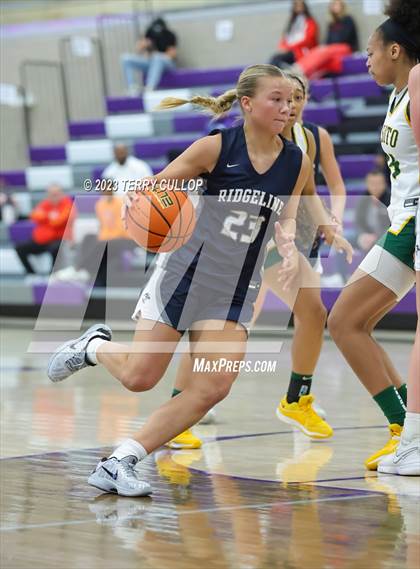 Thumbnail 3 in Ridgeline vs. DeSoto (Utah Holiday Hoopfest) photogallery.