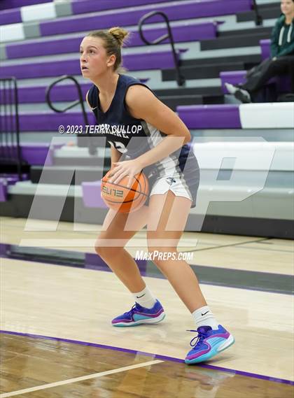 Thumbnail 1 in Ridgeline vs. DeSoto (Utah Holiday Hoopfest) photogallery.