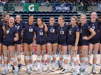 Thumbnail 2 in Salinas vs. Newport Harbor (CIF D1 State Final) photogallery.