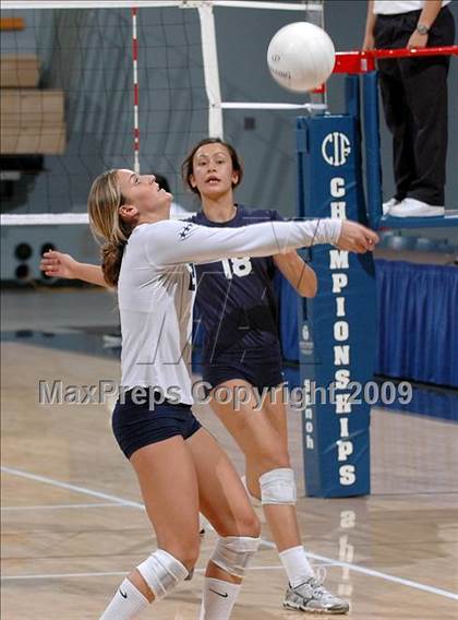 Thumbnail 1 in Salinas vs. Newport Harbor (CIF D1 State Final) photogallery.