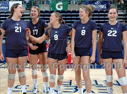Thumbnail 3 in Salinas vs. Newport Harbor (CIF D1 State Final) photogallery.