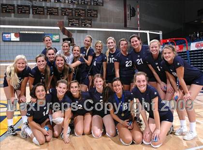 Thumbnail 2 in Salinas vs. Newport Harbor (CIF D1 State Final) photogallery.