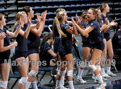 Thumbnail 2 in Salinas vs. Newport Harbor (CIF D1 State Final) photogallery.