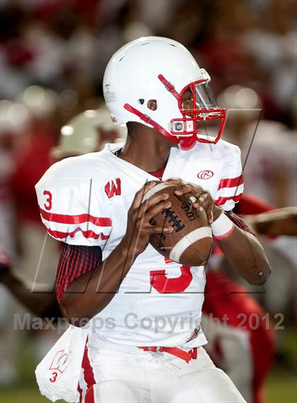 Thumbnail 1 in Lakota West vs La Salle (Crosstown Showdown)  photogallery.