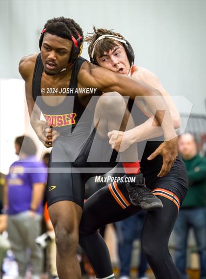 Thumbnail 2 in Greater Baton Rouge Metro Tournament photogallery.
