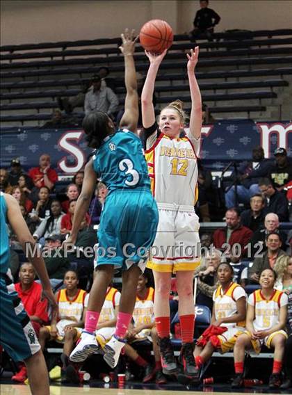 Thumbnail 3 in Berkeley vs. Deer Valley (CIF NCS D1 Final) photogallery.