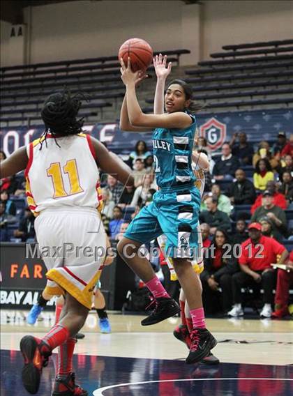Thumbnail 2 in Berkeley vs. Deer Valley (CIF NCS D1 Final) photogallery.