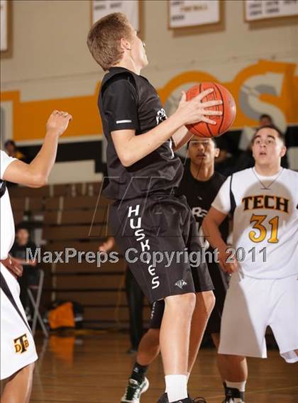 Thumbnail 3 in Fairmont Prep @ Bosco Tech (CIF SS Playoffs) photogallery.