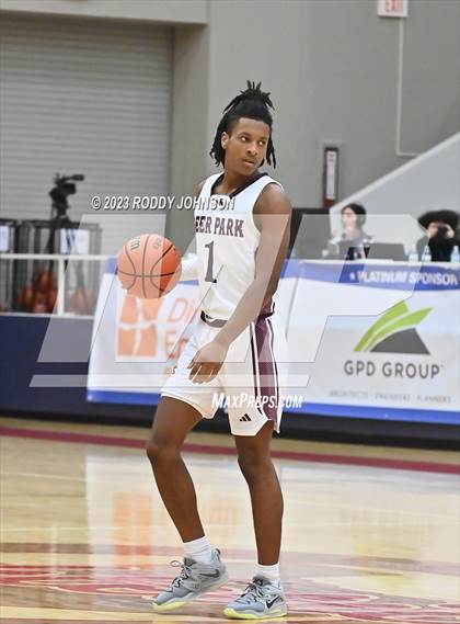 Thumbnail 1 in Deer Park vs. Clear Brook (McDonald's Texas Invitational) photogallery.