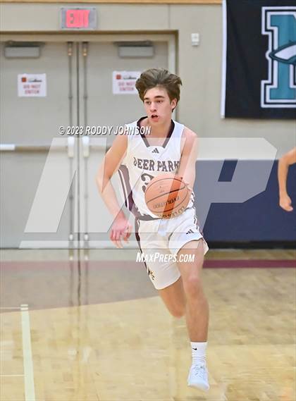 Thumbnail 2 in Deer Park vs. Clear Brook (McDonald's Texas Invitational) photogallery.