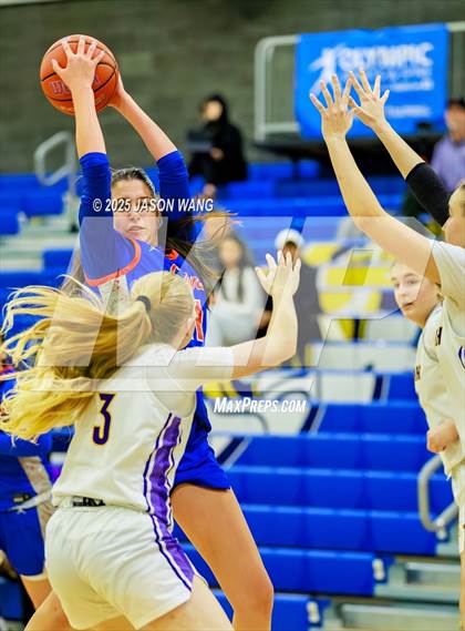 Thumbnail 2 in Auburn Mountainview @ Issaquah photogallery.