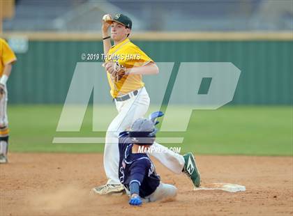 Thumbnail 3 in Airline @ Captain Shreve photogallery.