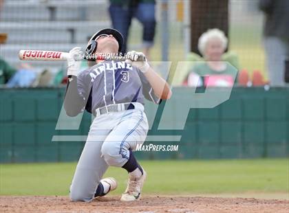 Thumbnail 2 in Airline @ Captain Shreve photogallery.