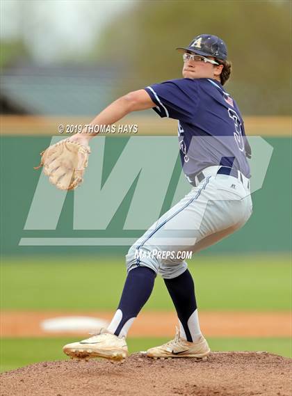 Thumbnail 2 in Airline @ Captain Shreve photogallery.