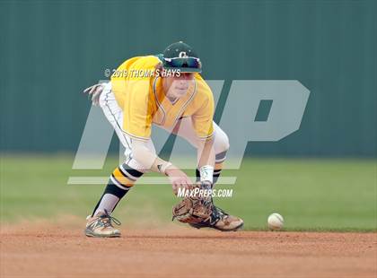 Thumbnail 2 in Airline @ Captain Shreve photogallery.