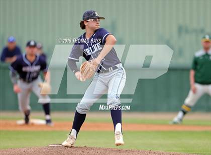 Thumbnail 3 in Airline @ Captain Shreve photogallery.