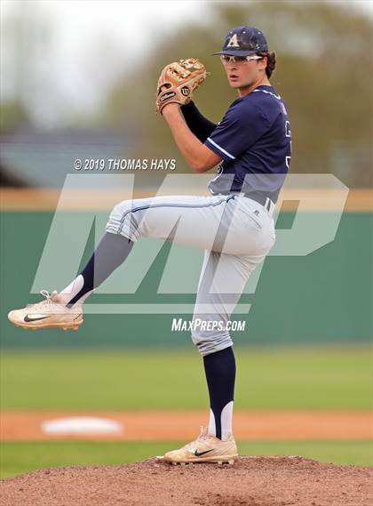Thumbnail 3 in Airline @ Captain Shreve photogallery.
