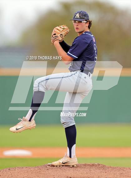 Thumbnail 3 in Airline @ Captain Shreve photogallery.