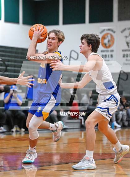 Thumbnail 3 in Christ the King vs SouthLake Christian Academy (East Lincoln Winter Bash) photogallery.