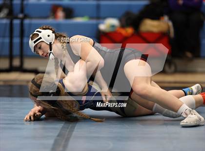 Thumbnail 2 in Alpha Female Tournament photogallery.