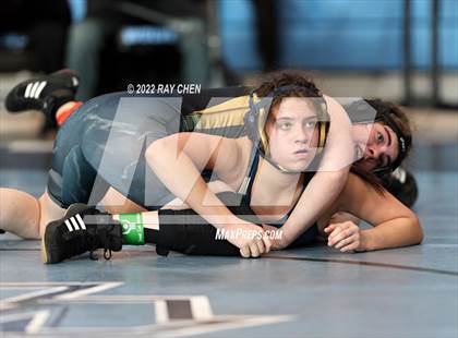 Thumbnail 3 in Alpha Female Tournament photogallery.