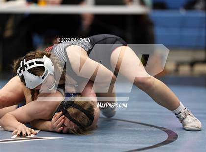 Thumbnail 3 in Alpha Female Tournament photogallery.