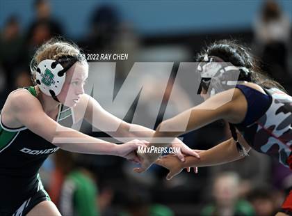 Thumbnail 1 in Alpha Female Tournament photogallery.