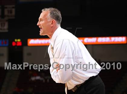 Thumbnail 1 in Newark Memorial vs. Westchester (CIF State D1 Final) photogallery.