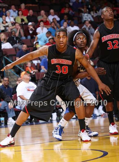 Thumbnail 3 in Newark Memorial vs. Westchester (CIF State D1 Final) photogallery.
