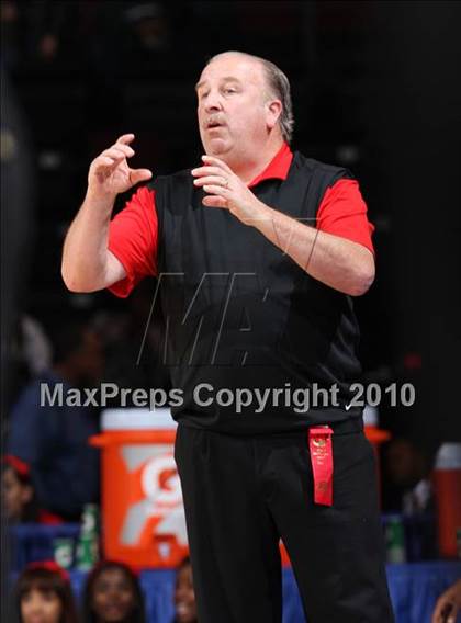 Thumbnail 1 in Newark Memorial vs. Westchester (CIF State D1 Final) photogallery.