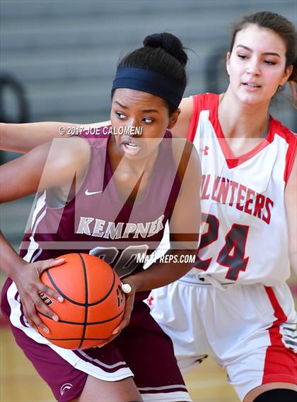 Thumbnail 1 in Fort Bend Kempner vs Lee [Robert E.] (Mira's Texas Riviera Tournament) photogallery.