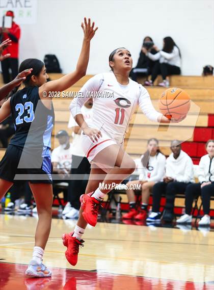 Thumbnail 3 in Clovis North vs Centennial (Harvard-Westlake Invitational Classic) photogallery.