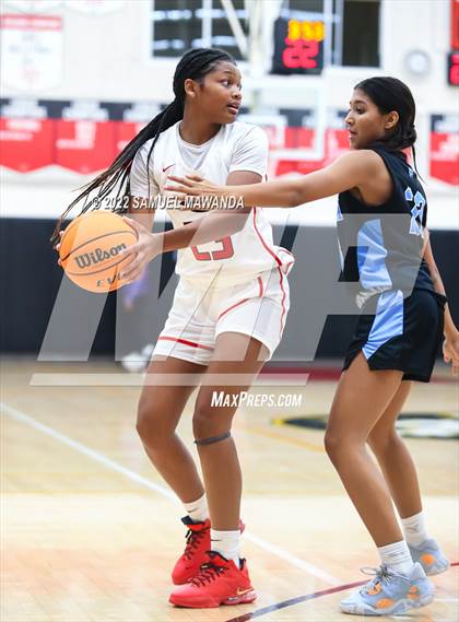 Thumbnail 2 in Clovis North vs Centennial (Harvard-Westlake Invitational Classic) photogallery.