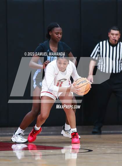 Thumbnail 1 in Clovis North vs Centennial (Harvard-Westlake Invitational Classic) photogallery.