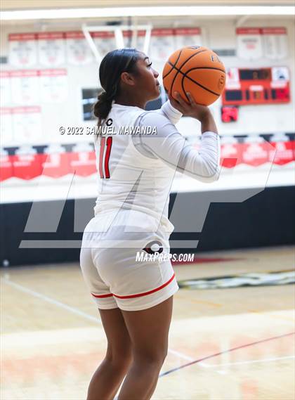 Thumbnail 3 in Clovis North vs Centennial (Harvard-Westlake Invitational Classic) photogallery.