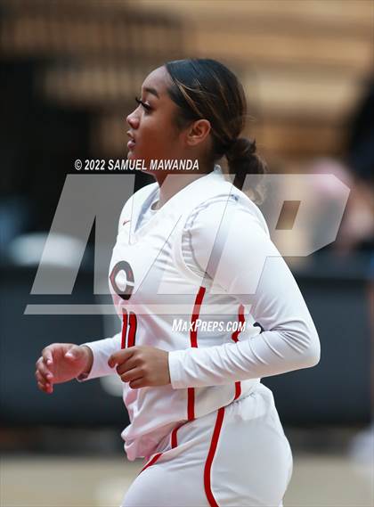 Thumbnail 1 in Clovis North vs Centennial (Harvard-Westlake Invitational Classic) photogallery.