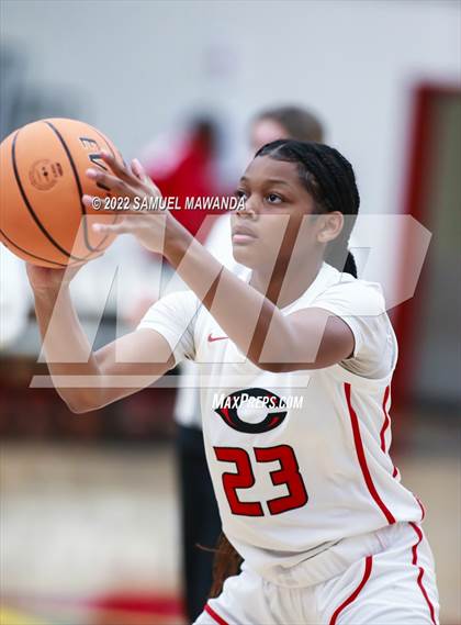 Thumbnail 1 in Clovis North vs Centennial (Harvard-Westlake Invitational Classic) photogallery.