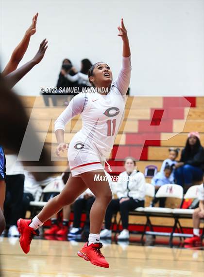 Thumbnail 2 in Clovis North vs Centennial (Harvard-Westlake Invitational Classic) photogallery.