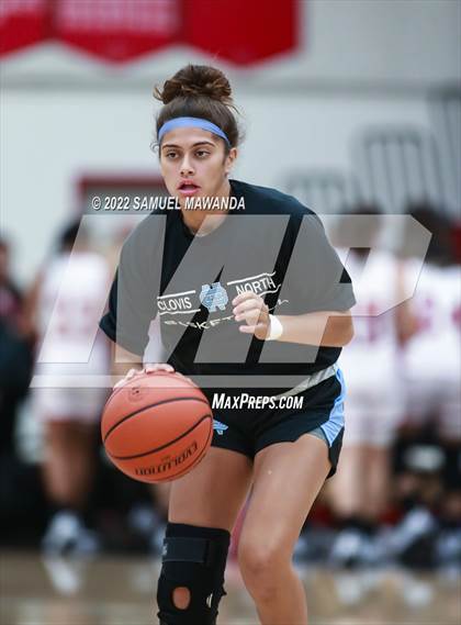 Thumbnail 2 in Clovis North vs Centennial (Harvard-Westlake Invitational Classic) photogallery.