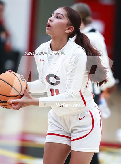 Thumbnail 1 in Clovis North vs Centennial (Harvard-Westlake Invitational Classic) photogallery.
