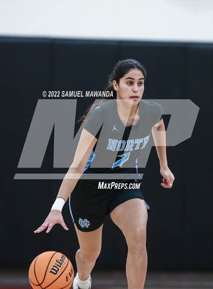 Thumbnail 1 in Clovis North vs Centennial (Harvard-Westlake Invitational Classic) photogallery.