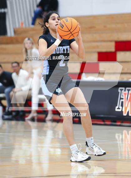 Thumbnail 3 in Clovis North vs Centennial (Harvard-Westlake Invitational Classic) photogallery.