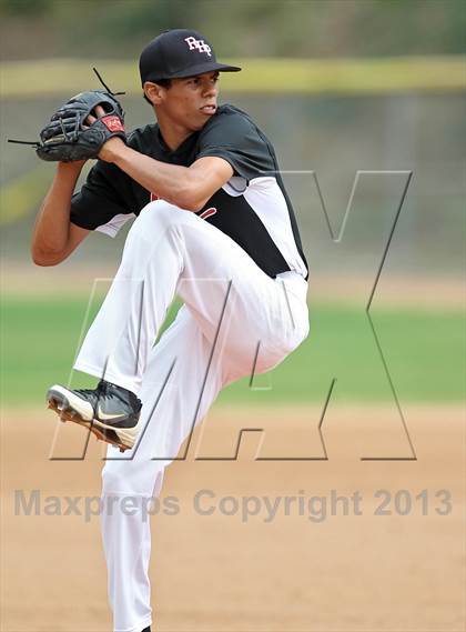 Thumbnail 1 in Rio Hondo Prep @ Flintridge Prep photogallery.