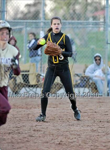 Thumbnail 2 in Whitney vs Del Oro (Victory Pre-Season Tournament) photogallery.