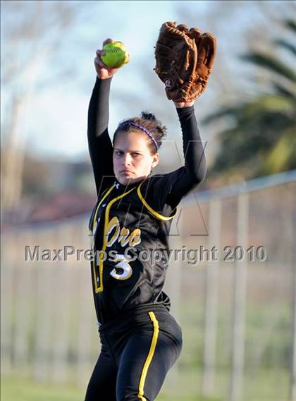 Thumbnail 2 in Whitney vs Del Oro (Victory Pre-Season Tournament) photogallery.