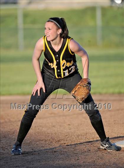 Thumbnail 2 in Whitney vs Del Oro (Victory Pre-Season Tournament) photogallery.