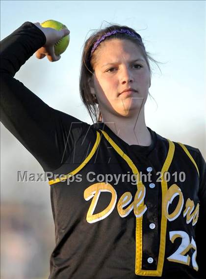 Thumbnail 3 in Whitney vs Del Oro (Victory Pre-Season Tournament) photogallery.