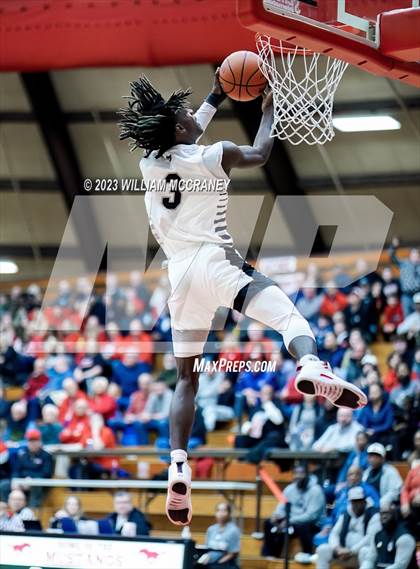 Thumbnail 2 in Hammond Morton vs. Hammond Central (IHSAA 4A S1 Round 2) photogallery.