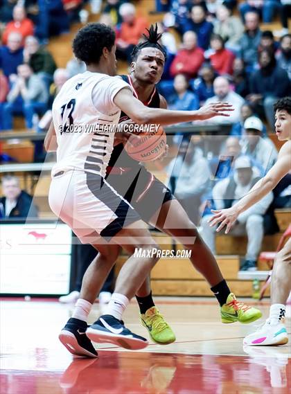 Thumbnail 2 in Hammond Morton vs. Hammond Central (IHSAA 4A S1 Round 2) photogallery.